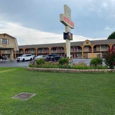 Conner Hill Motor Lodge Pigeon Forge Exterior photo